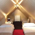 Orlik Bed & Breakfast 4*