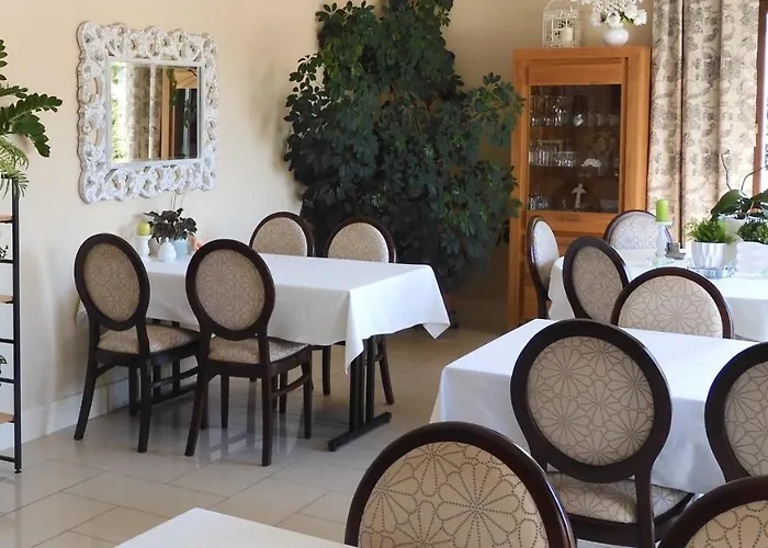 Bed & Breakfast Orlik 3*